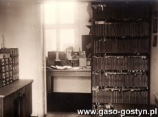 4001.Wnetrze Biblioteki Powiatowej w Gostyniu (1953 r.)