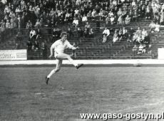 404. Czeslaw Wojciechowski (wychowanek Kani Gostyn) w barwach Olimpii Poznan (zdjecie z meczu Olimpia Poznan - Victoria Jaworzno, stadion na Golecinie w Poznaniu, 1968 r.)