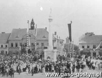 406.Odsloniecie Pomnika Serca Jezusowego na gostynskim rynku (21.07.1929r.)