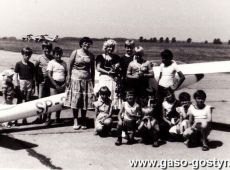 4108. Wycieczka do Centralnej Szkoly Szybowcowej w Lesznie w ramach Akcji LATO 1986