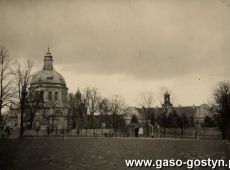 413. Klasztor ksiezy Filipinow na Swietej Gorze w Gostyniu (1957 r.)