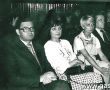 415. 1978r.- obchody 700-lecia Gostynia w GOK Hutnik w wykonaniu uczniow SP 2 (od lewej Zygmunt Jagla, Barbara Janke, Barbara Konieczna i dyr Marian Kluczyk)