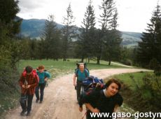 4160.Uczniowie Zespolu Szkol Zawodowych w Gostyniu na Miedzynarodowym Rajdzie Przyjazni Beskid Sadecki-Magura Spiska-Tatry (19-22 maja 1994 r.)