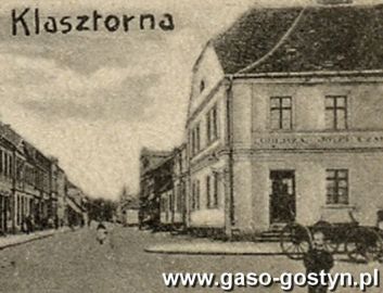 422.Widok na ul.Klasztorna (obecnie Jana Pawla II) w Gostyniu, poczatek ubieglego wieku