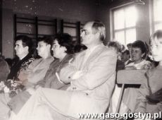 4435.Dzien Nauczyciela w Szkole Podstawowej nr 1 w Gostyniu (14 pazdziernika 1988 r.)