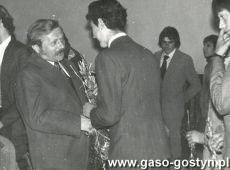 4439.W 1980 roku Dzien Nauczyciela Zespolu Szkol Zawodowych w Gostyniu obchodzono w gostynskim Hutniku