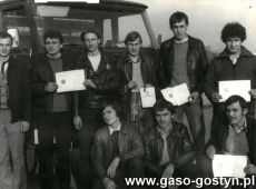5022. Uczestnicy wojskowego kursu kierowcow w Osrodku Szkolenia Kierowcow (siedziba LOK) w Gostyniu (1983 r.)