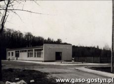 5028. Bar Lesny przy stadionie Osrodka Sportu i Rekreacji w Gostyniu (lata 70. XX wieku)