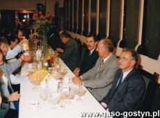 5054.Spotkanie w Restauracji Kunowianka w Kunowie grona pedagogicznego Liceum Ogolnoksztalcacego w Gostyniu  z okazji Dnia Nauczyciela (1999 r.)