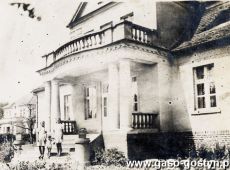 515.Dom panstwa Nawrockich w Gostyniu przy Theodor-Drews-Strasse (obecnie Nowe Wrota) w okresie okupacji hitlerowskiej (1940 r.)