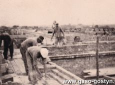 5159.Odbudowa po zniszczeniach wojennych Gimnazjum w Gostyniu (1945 r.)