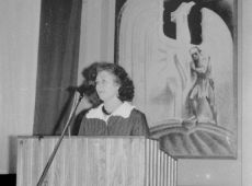5202.Pozegnanie absolwentow Szkoly Podstawowej nr 4 w Gostyniu (1988 r.).JPG