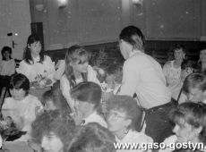 5205.Pozegnanie absolwentow Szkoly Podstawowej nr 4 w Gostyniu (1988 r.).JPG