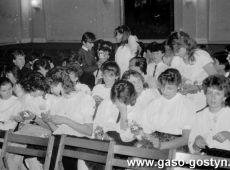 5216.Pozegnanie absolwentow Szkoly Podstawowej nr 4 w Gostyniu (1988 r.).JPG