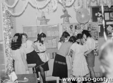 5220.Pozegnanie absolwentow Szkoly Podstawowej nr 4 w Gostyniu (1988 r.).JPG