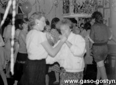 5224.Pozegnanie absolwentow Szkoly Podstawowej nr 4 w Gostyniu (1988 r.).JPG
