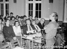 5231.Spotkanie z Tadeuszem Karolczakiem - taternikiem, alpinista, wspinaczem skalkowym i himalaista (aula Liceum Ogolnoksztalcacego w Gostyniu, 1986 r.).JPG