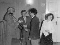 5239.Pozegnanie absolwentow Liceum Ogolnoksztalcacego w Gostyniu (1988 r.).JPG
