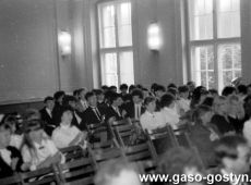 5255.Pozegnanie absolwentow Liceum Ogolnoksztalcacego w Gostyniu (1988 r.).JPG