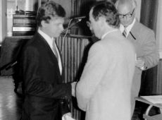 5274.Pozegnanie absolwentow Liceum Ogolnoksztalcacego w Gostyniu (1988 r.).JPG