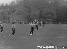 5333.Szkolny festyn sportowo-rekreacyjny na stadionie Osrodka Sportu i Rekreacji w Gostyniu (1987 r.).JPG