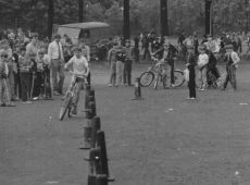 5334.Szkolny festyn sportowo-rekreacyjny na stadionie Osrodka Sportu i Rekreacji w Gostyniu (1987 r.).JPG