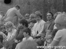 5340.Szkolny festyn sportowo-rekreacyjny na stadionie Osrodka Sportu i Rekreacji w Gostyniu (1987 r.).JPG