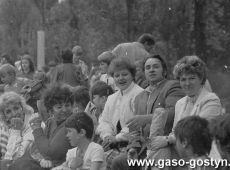 5345.Szkolny festyn sportowo-rekreacyjny na stadionie Osrodka Sportu i Rekreacji w Gostyniu (1987 r.).JPG