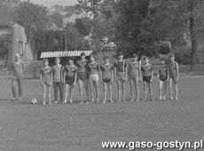 5408.Reprezentacja w pilce noznej Szkoly Podstawowej nr 4 w Gostyniu (stadion OSiR w Gostyniu, 1987 r.).JPG