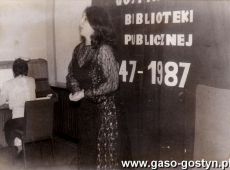 5576. Czesc artystyczna uroczystosci 40-lecia Biblioteki Publicznej Miasta i Gminy w Gostyniu (22 pazdziernika 1987 r.)