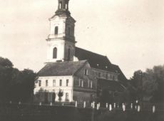 5616.Kosciol pw. sw. Mikolaja w Krobi (okres miedzywojenny)