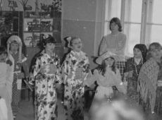 5628.Bal karnawalowy w Szkole Podstawowej nr 2 w Gostyniu (1987 r.).JPG