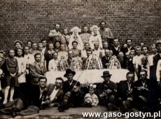 5645.Dozynki w Ziolkowie (1946 r.)