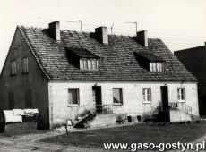 5646.Dom w Dusinie (okres PRL-u)