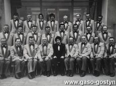 5741.Chor z Pepowa pod dyrekcja Andrzeja Jankowskiego (10 pazdziernika 1977 r.)