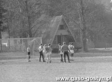 5766.Stadion w Lesznie - mecz pilki noznej Zespol Szkol Technicznych w Lesznie-Liceum Ogolnoksztalcace w Gostyniu (1990 r.).JPG
