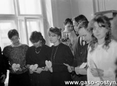 5775.Pozegnanie absolwentow Liceum Ogolnoksztalcacego w Gostyniu (1988 r.).JPG