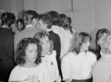 5777.Pozegnanie absolwentow Liceum Ogolnoksztalcacego w Gostyniu (1988 r.).JPG