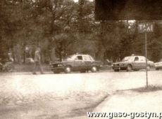 5789.Gostynski postoj TAXI przy Placu Karola Marcinkowskiego(1985 r.)