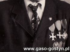 5802. Jozef Wielinski (podporucznik mianowany) odznaczony Wielkopolskim Krzyzem Powstanczym