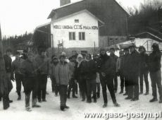 5808.Rajd uczniowski czlonkow PTTK Zespolu Szkol Zawodowych w Gostyniu na trasie Karpacz-Sniezka-Strzecha Akademicka-Bierutowice-Jelenia Gora (22-24 stycznia 1988 r.)