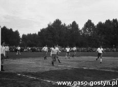 583.Stadion w Gostyniu, mecz o Puchar Polski w Pilce Noznej, MZKS Kania Gostyn-Zaglebie Sosnowiec 0-6 (18 sierpnia 1976 r.)