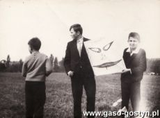 5847. Puszczanie latawcow w Gostyniu