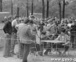 5850.Uczniowie gostynskich szkol swietuja Miedzynarodowy Dzien Dziecka na stadionie Osrodka Sportu i Rekreacji w Gostyniu (1987 r.).JPG