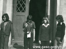 5907.Apel z okazji Dnia Nauczyciela w Szkole Podstawowej w Kunowie (16 pazdziernika 1976 r.)