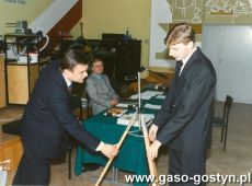 5908.Obrona prac dyplomowych przez uczniow klasy V Technikum Mechanicznego w Zespole Szkol Zawodowych w Gostyniu (1994 r.)