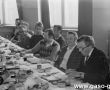 5915.Rada pedagogiczna w Szkole Podstawowej nr 1 w Gostyniu podsumowujaca rok szkolny 1983-1984.JPG