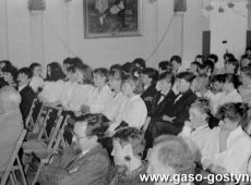 5923.Pozegnanie absolwentow Szkoly Podstawowej nr 4 w Gostyniu (1990 r.).JPG