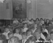 5925.Pozegnanie absolwentow Szkoly Podstawowej nr 4 w Gostyniu (1990 r.).JPG