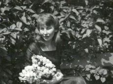 5927.Gabriela Wyzujak (1938-1983)-kierownik Oddzialu dla Dzieci i Mlodziezy Biblioteki w Gostyniu, popularyzatorka czytelnictwa (Kochala dzieci i ksiazki-im poswiecila zycie)